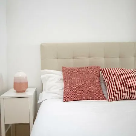 Cl Fernandes Tomás I Apartamento Oporto