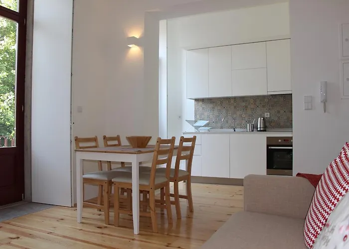 Cl Fernandes Tomas I * פורטו